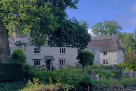 缺水商贸装修公司名字大全