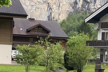 求化妆品公司名字